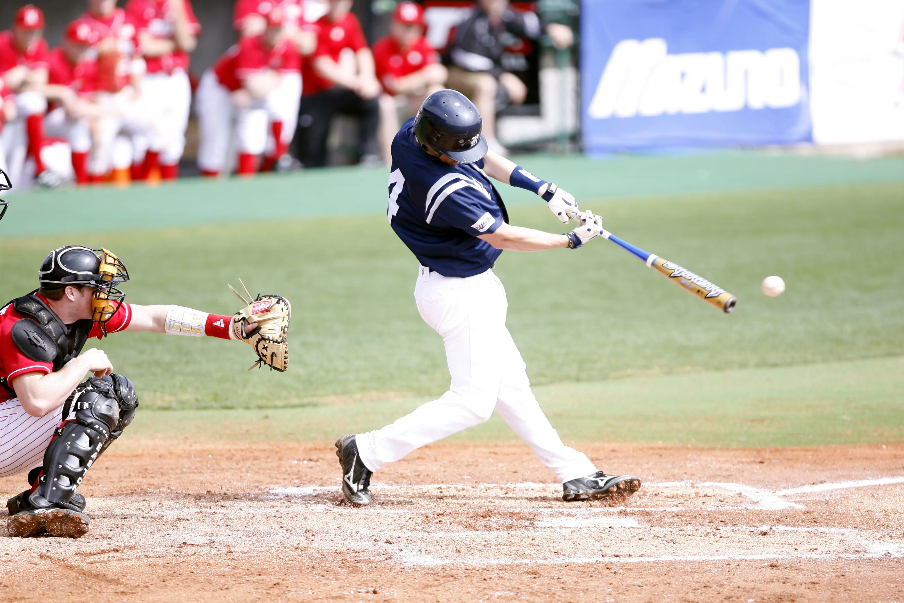how to become a baseball player in college
