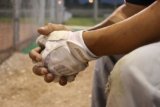 How to Clean a Baseball Batting Glove? 2 Simple Ways To Do